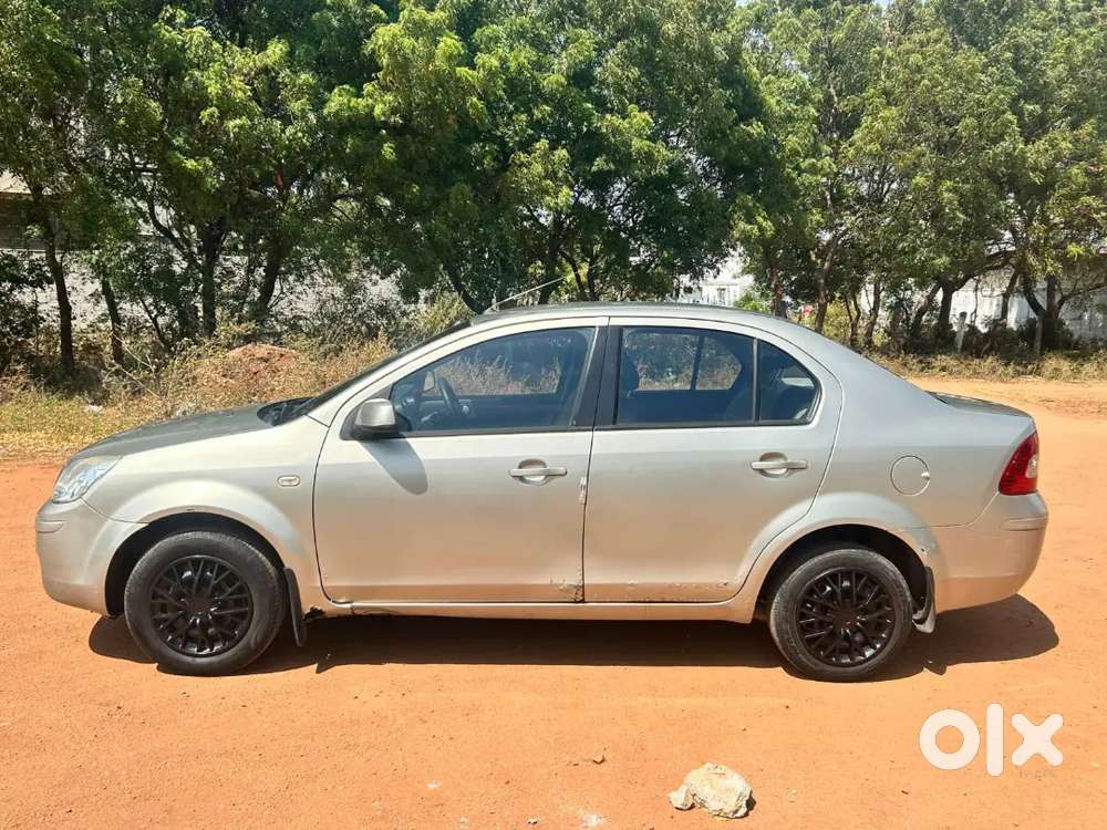Ford Fiesta 1.6 Zxi 2008 Fc Upto 2030