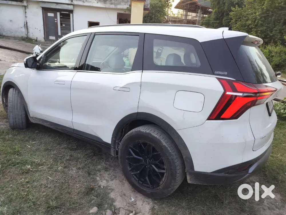 Mahindra Xuv700 Ax7 2022