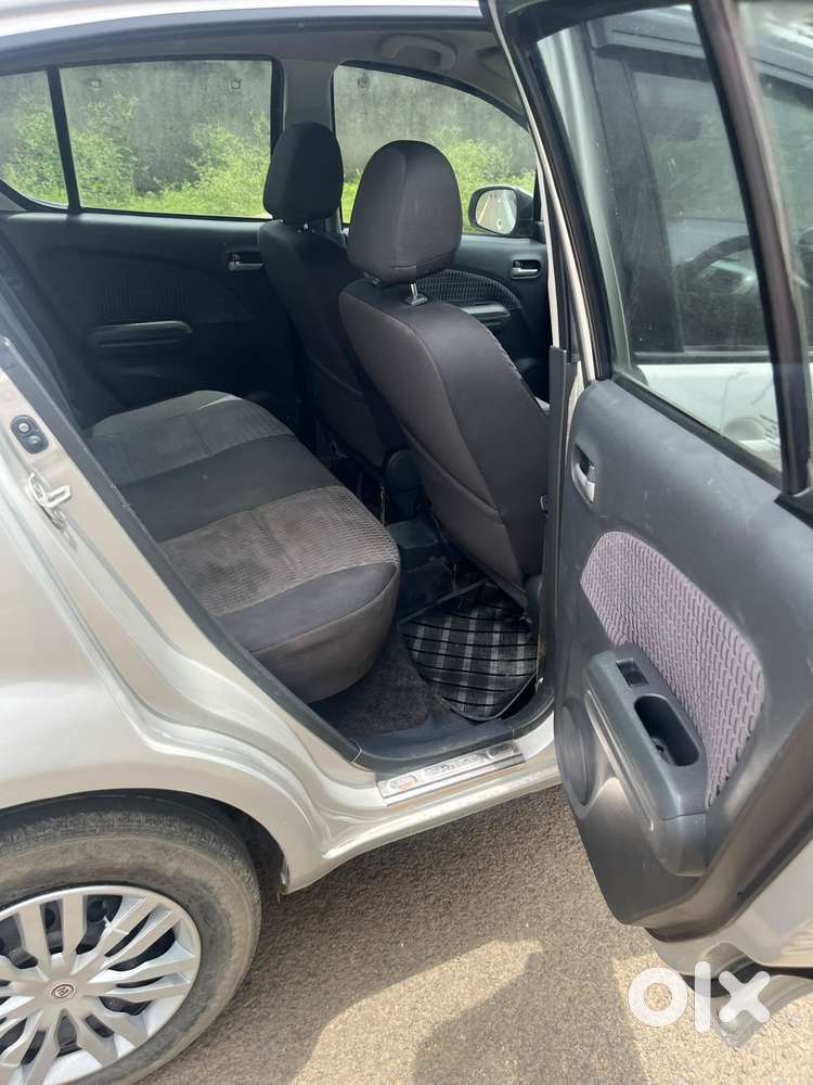 Maruti Suzuki Ritz Vxi, 2013, Petrol