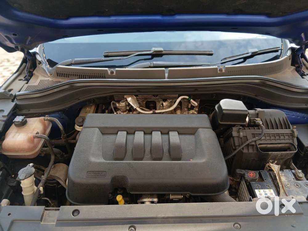 Mahindra Xuv700 2.2 Ax 7 Diesel Mt Str, 2022, Diesel