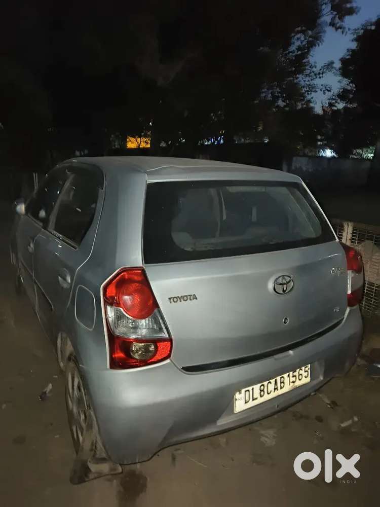 Toyota Etios Liva 2012