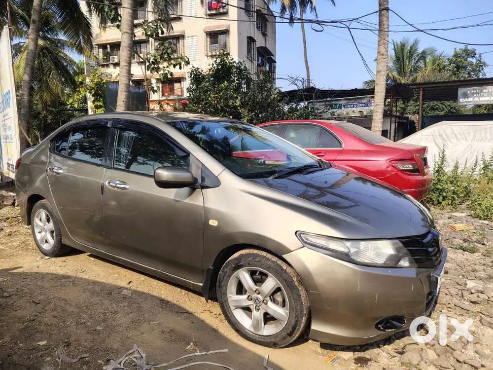 Honda City 2010 Cng & Hybrids 100000 Km Driven