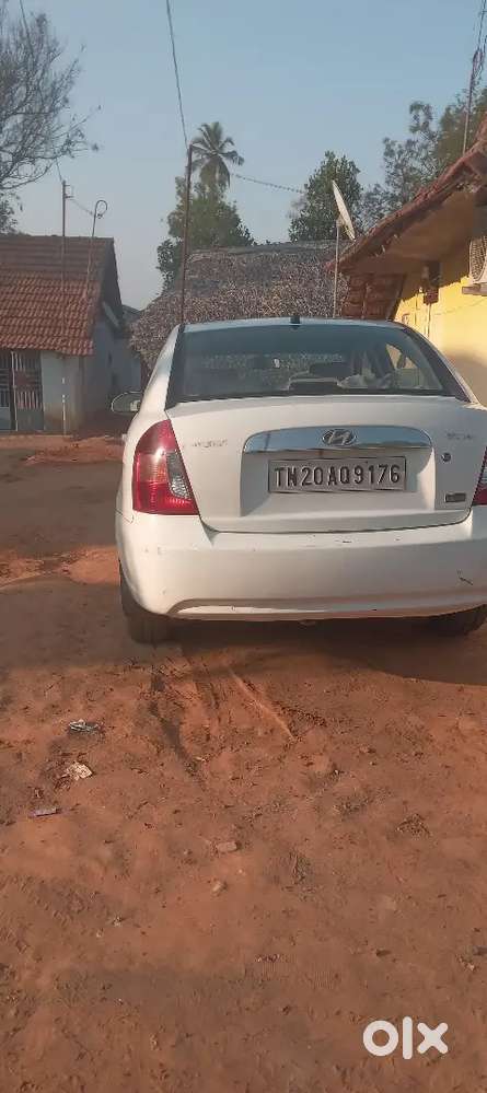 Hyundai Verna