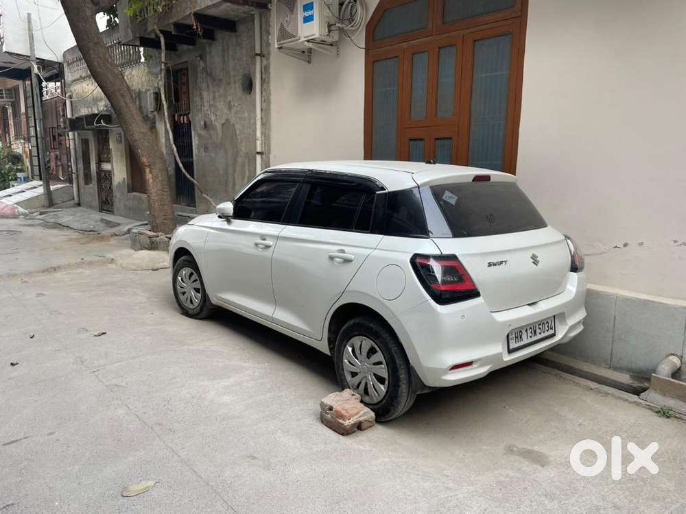 Maruti Suzuki Swift 2026 Cng  15000 Km Driven