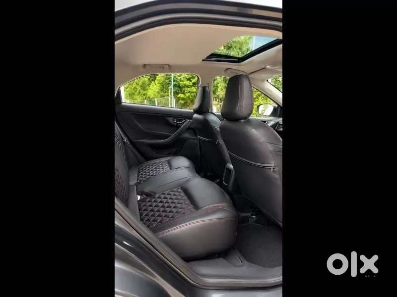Tata Nexon, 2025, Diesel