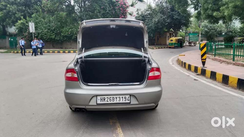 Skoda Superb, 2013, Petrol