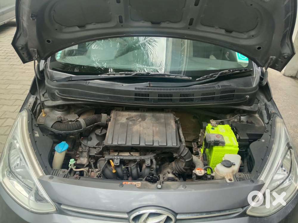 Hyundai Grand I10 Sportz, 2014, Petrol