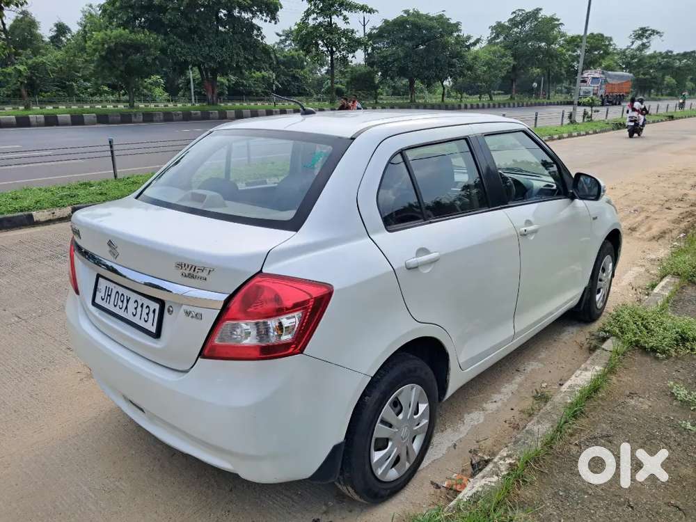 Maruti Suzuki Swift Dzire 2014 Petrol Manual