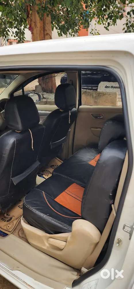 Maruti Suzuki Ertiga 2014 Top Modal