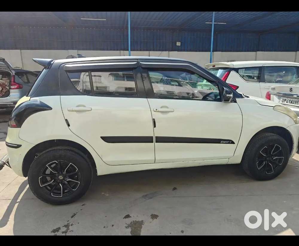 Swift Vxi Petrol 2014