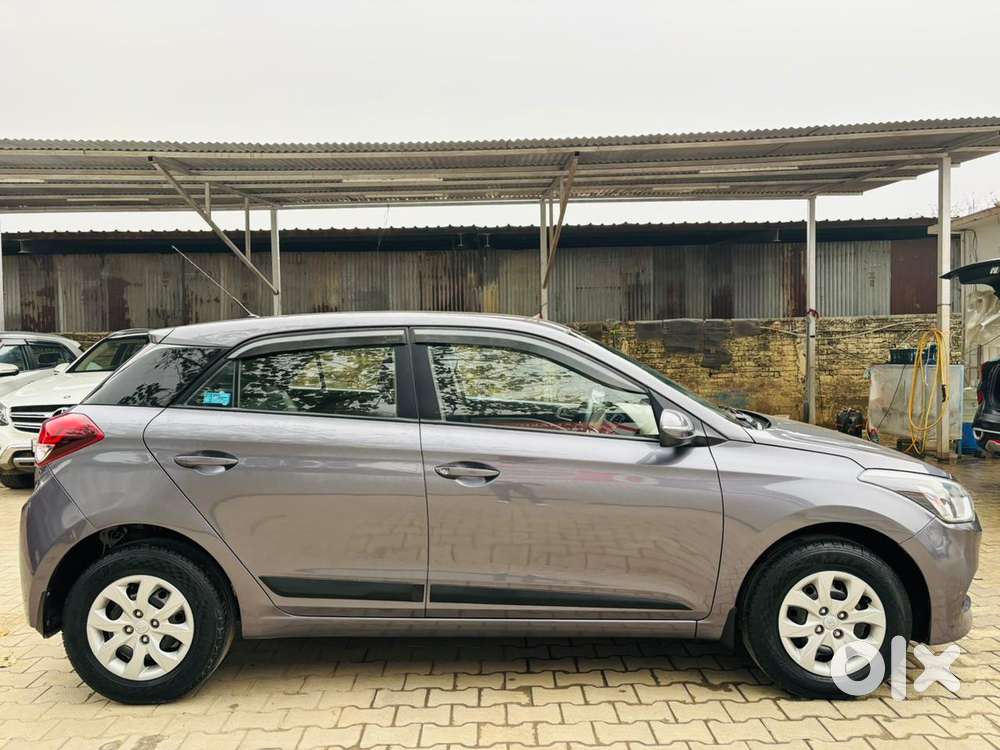 Hyundai I20 Sportz 1.2 Vtvt, 2017, Petrol
