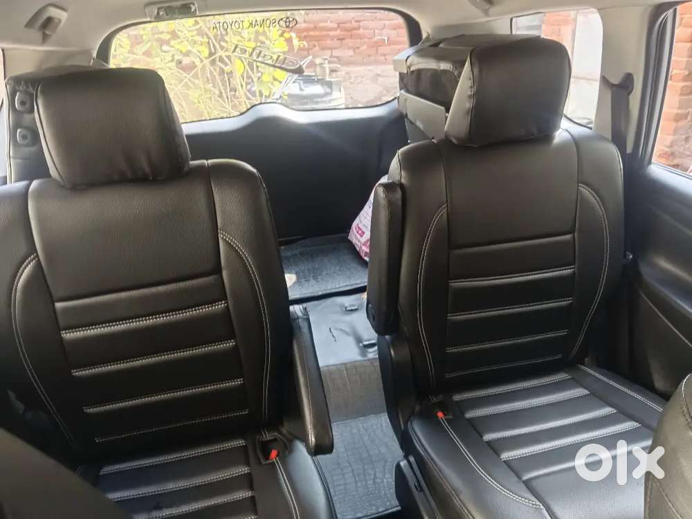Toyota Innova Crysta