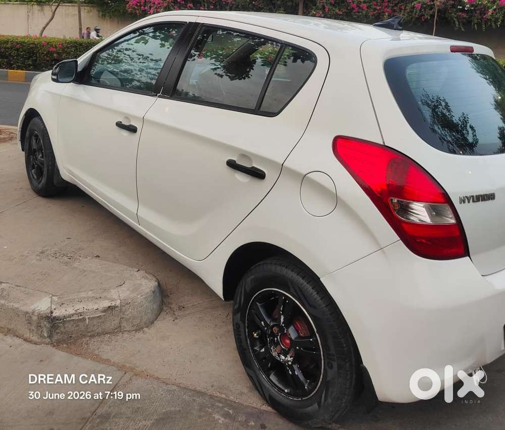 Hyundai I20 Sportz Option 1.4 Crdi, 2012, Diesel