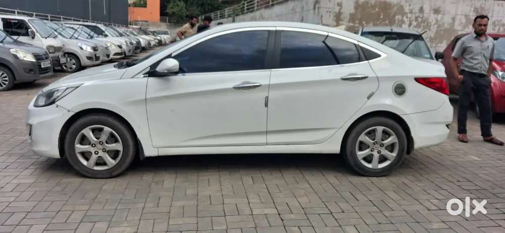 Hyundai Verna Sx (o) 2014
