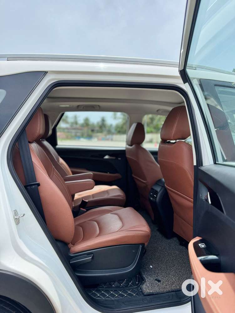 Mg Hector Plus 1.5 Sharp Turbo Cvt 6 Str, 2020, Petrol