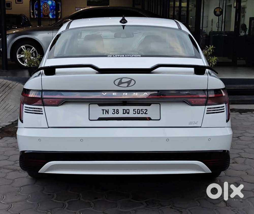 Hyundai Verna Sx 1.5 Petrol Ivt, 2025, Petrol