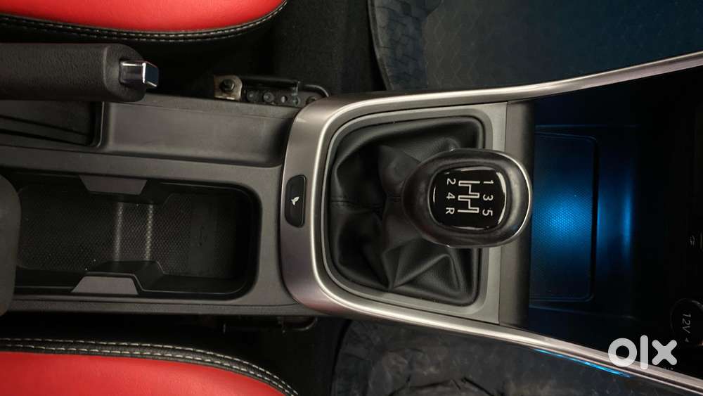 Tata Altroz Xz, 2021, Petrol