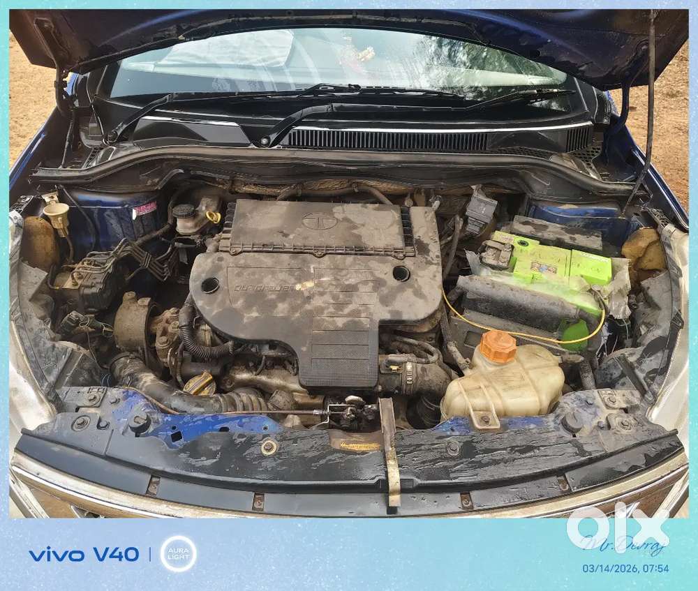 Tata Zest 2015 Diesel Well Maintained And Dual Colour Combination.