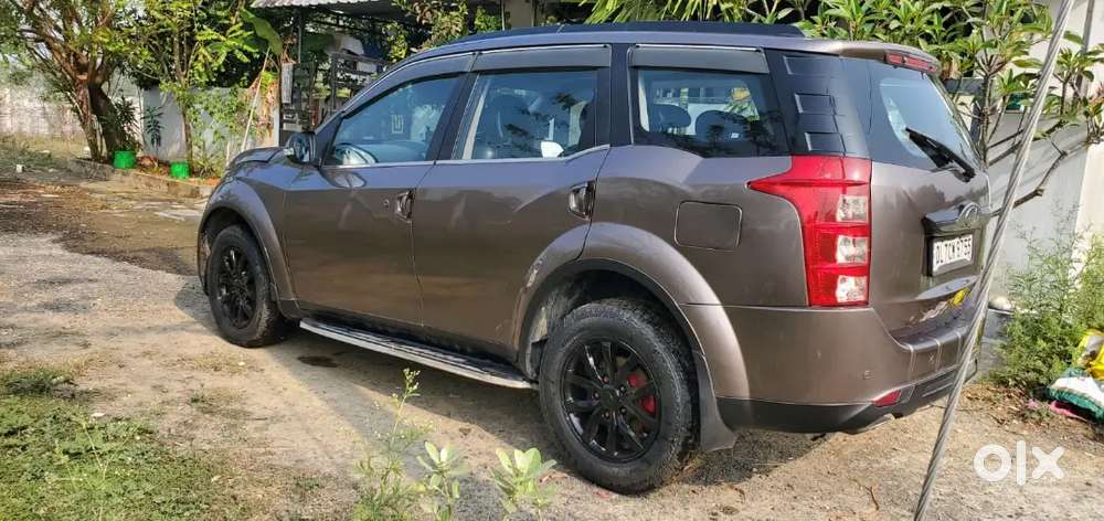 Mahindra Xuv500 2017 Diesel 75000 Km Drive Delhi Car