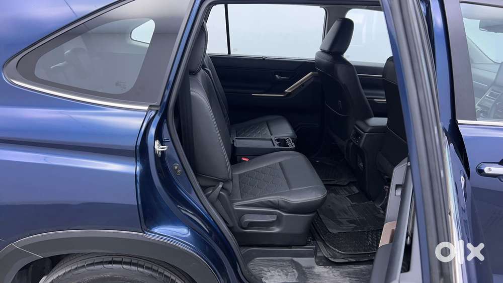 Maruti Suzuki Invicto Alpha Plus 7str, 2023, Cng & Hybrids