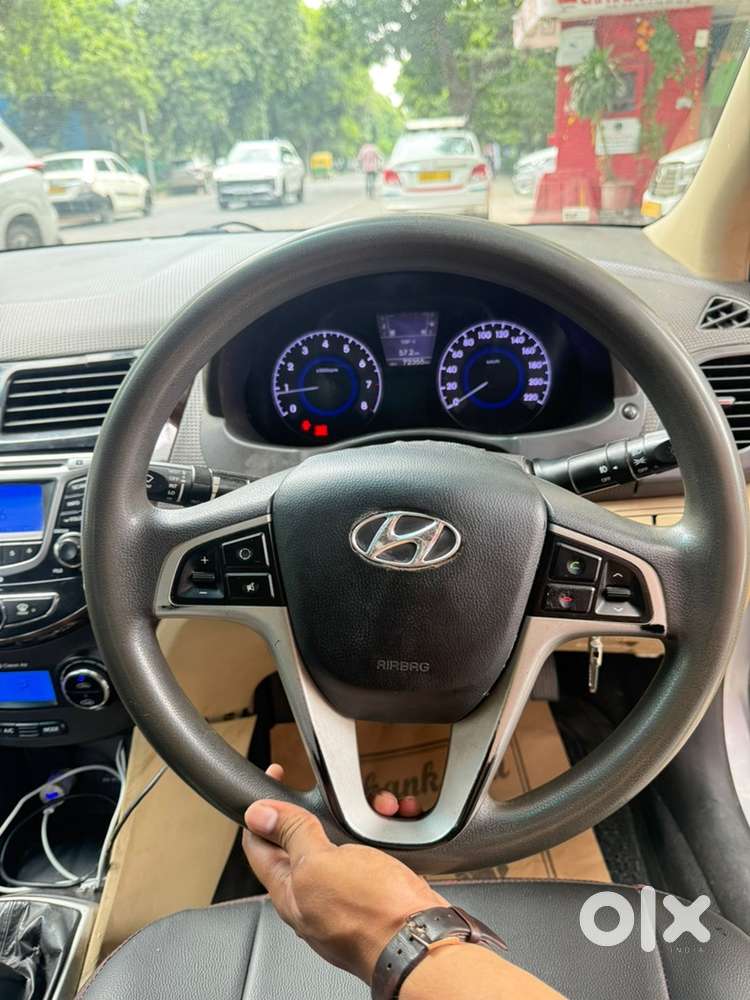 Hyundai Fluidic Verna 2013 Year