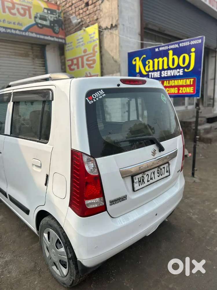 Maruti Suzuki Wagon R 2017 Petrol And Cng With  28+ Average