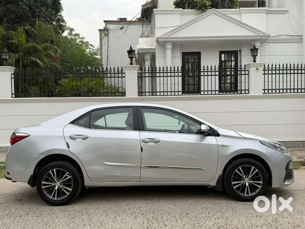 Toyota Corolla Altis 2018 Petrol Well Maintained