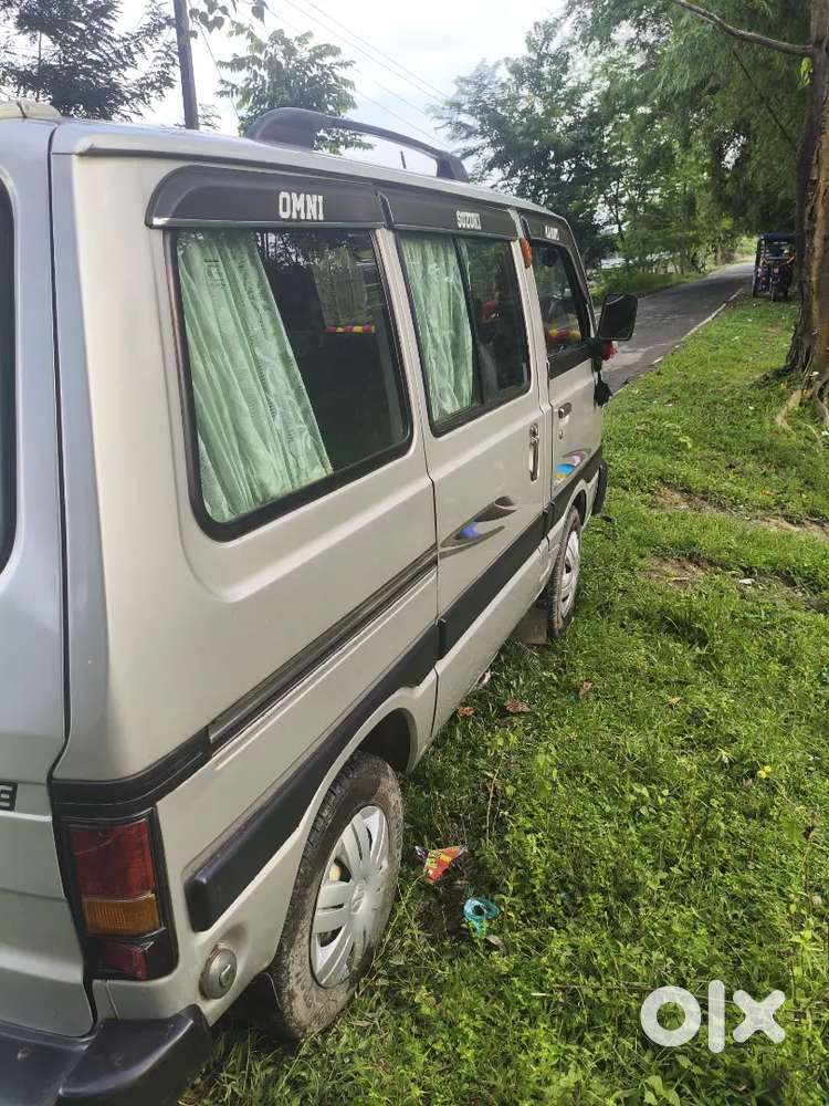 Maruti Suzuki Omni 2017 Petrol 64000 Km Driven