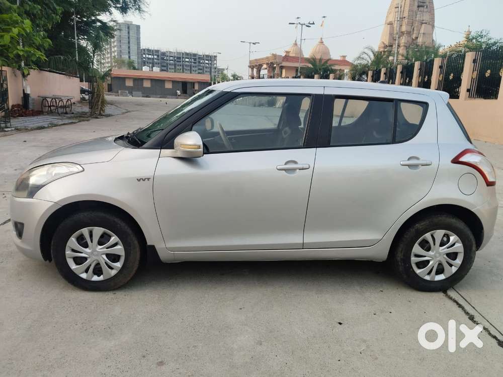 Maruti Suzuki Swift Vxi + Manual, 2013, Petrol