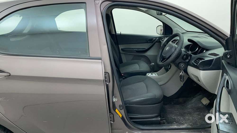 Tata Tiago Xza, 2019, Petrol