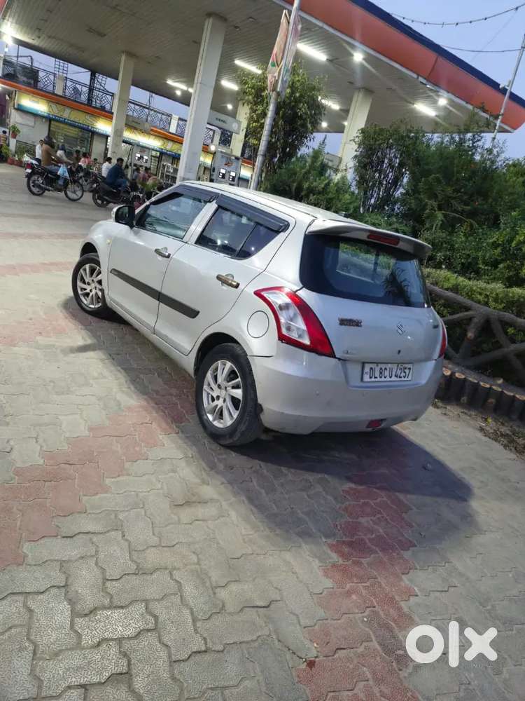 Maruti Suzuki Swift 2012