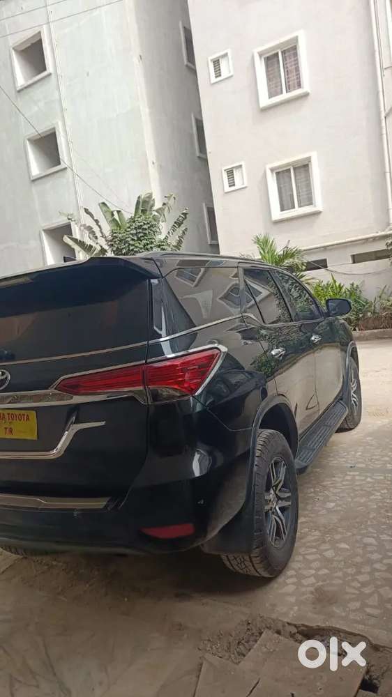 Toyota Fortuner Diesel 100000 Km Driven Im Is Dealer