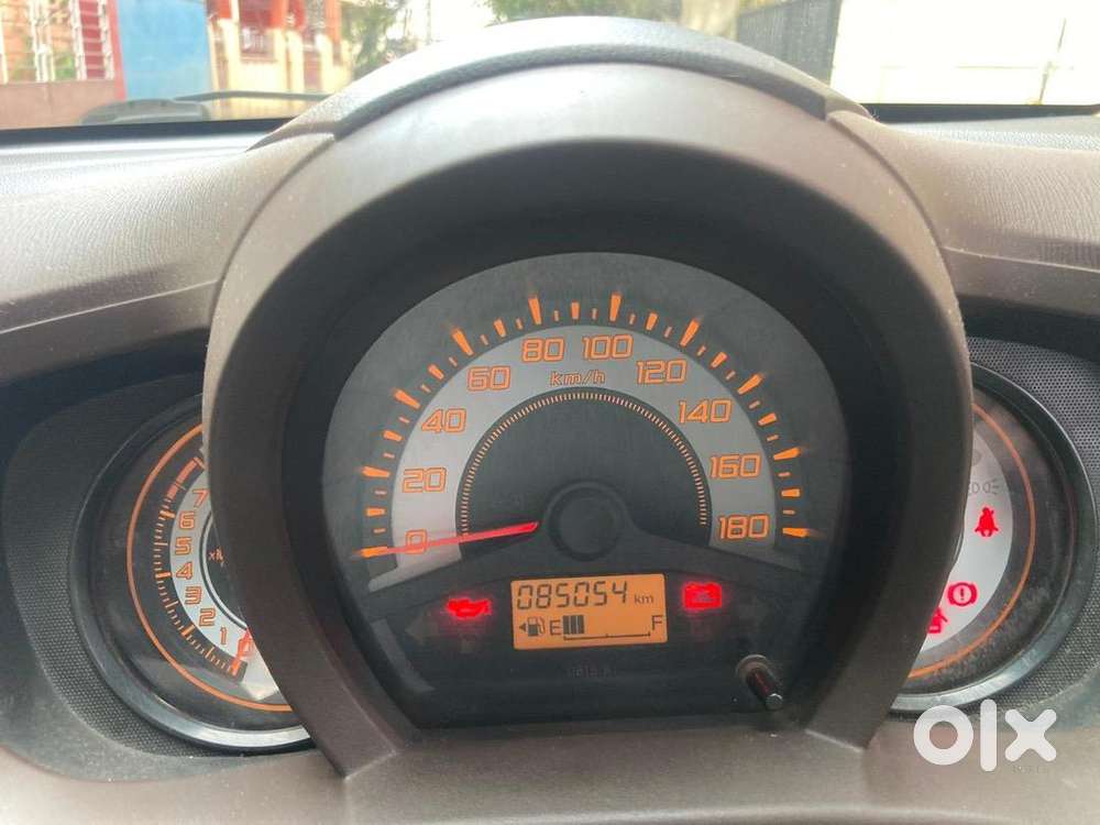 Honda Brio 2014 Petrol Well Maintained