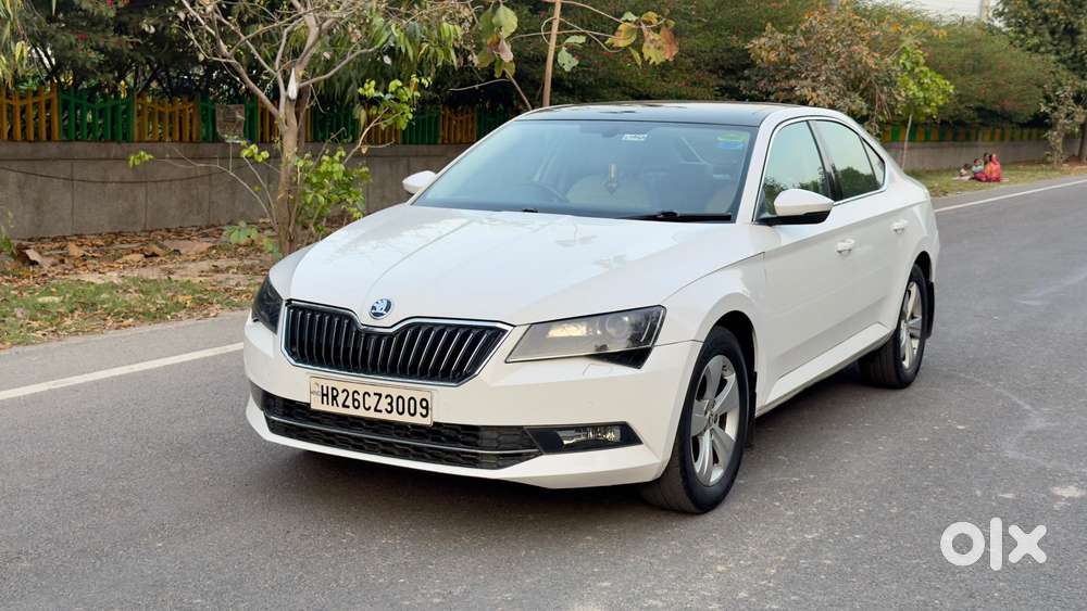 Skoda Superb Style 1.8 Tsi At, 2016, Petrol