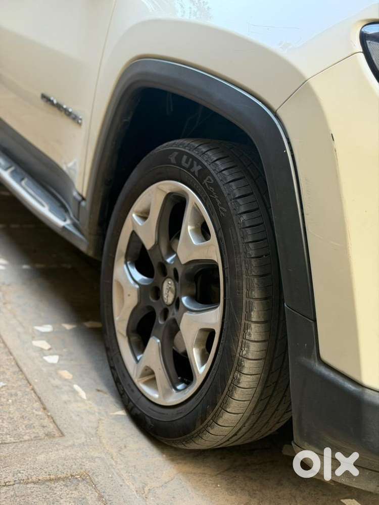 Jeep Compass 2018 Exceptional Quality With Panoramic Sunroof