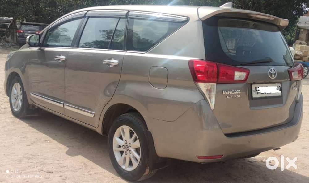 Toyota Innova Crysta 2.8z Automatic, 2017, Diesel