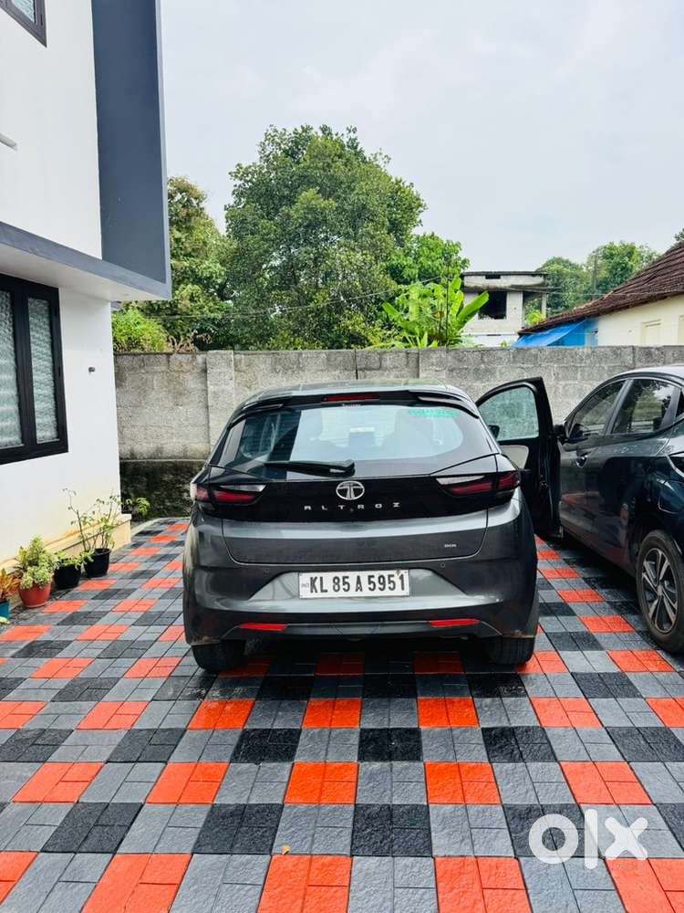 Tata Altroz Automatic Dcapetrol 2022
