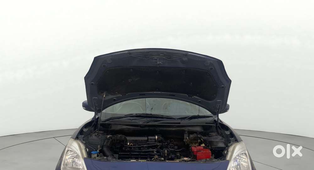 Maruti Suzuki Swift Dzire Amt Zxi, 2018, Petrol