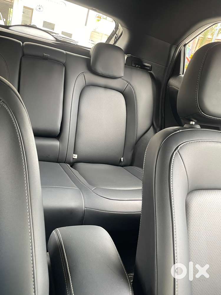 Tata Nexon Xza+ Automatic Petrol - Dark Edition