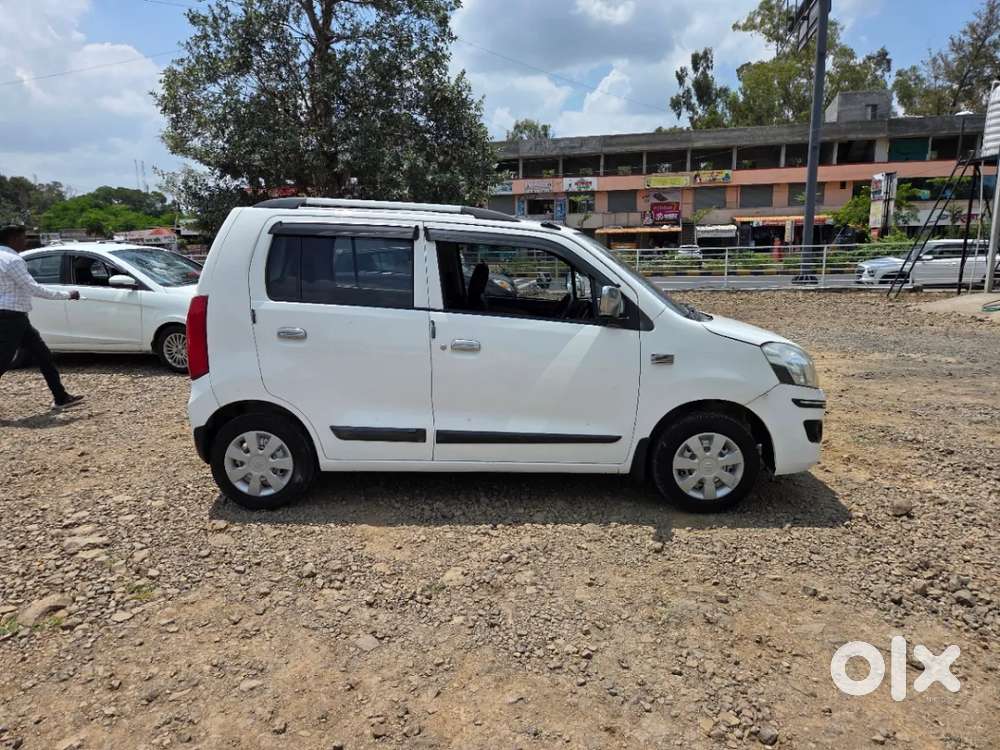 Maruti Suzuki Wagon R Lxi 1.0, 2017, Petrol