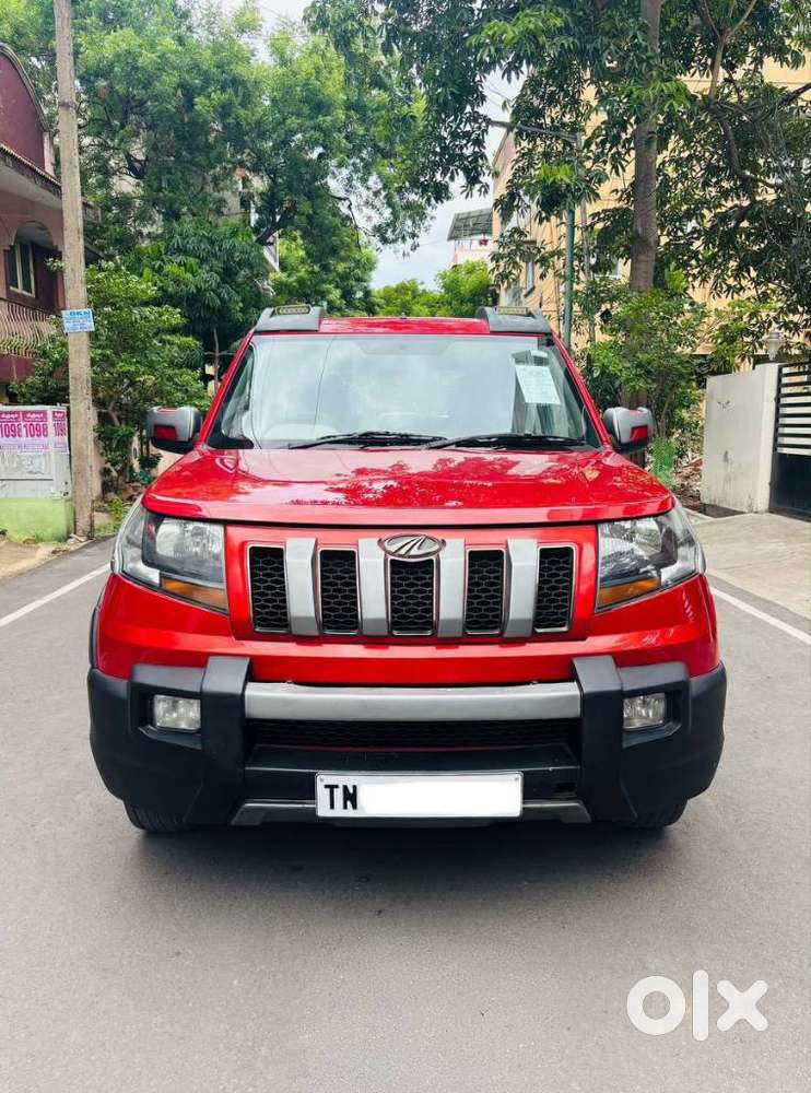 Mahindra Tuv 300 T10, 2018, Diesel