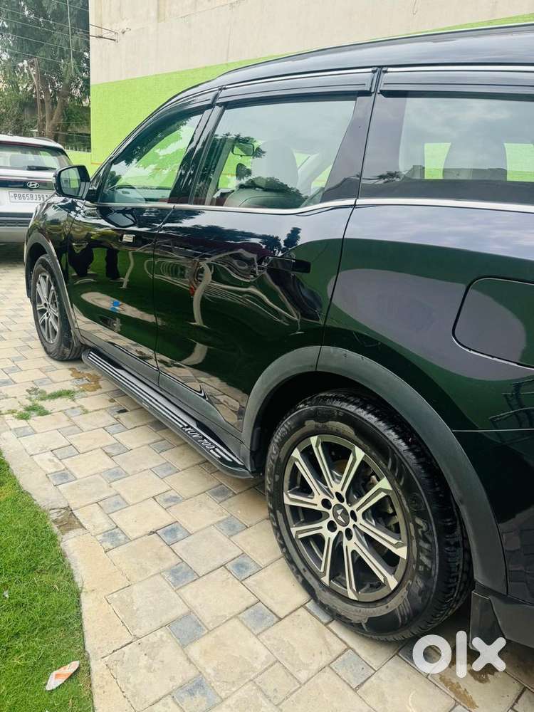 Mahindra Xuv700 Diesel 2023