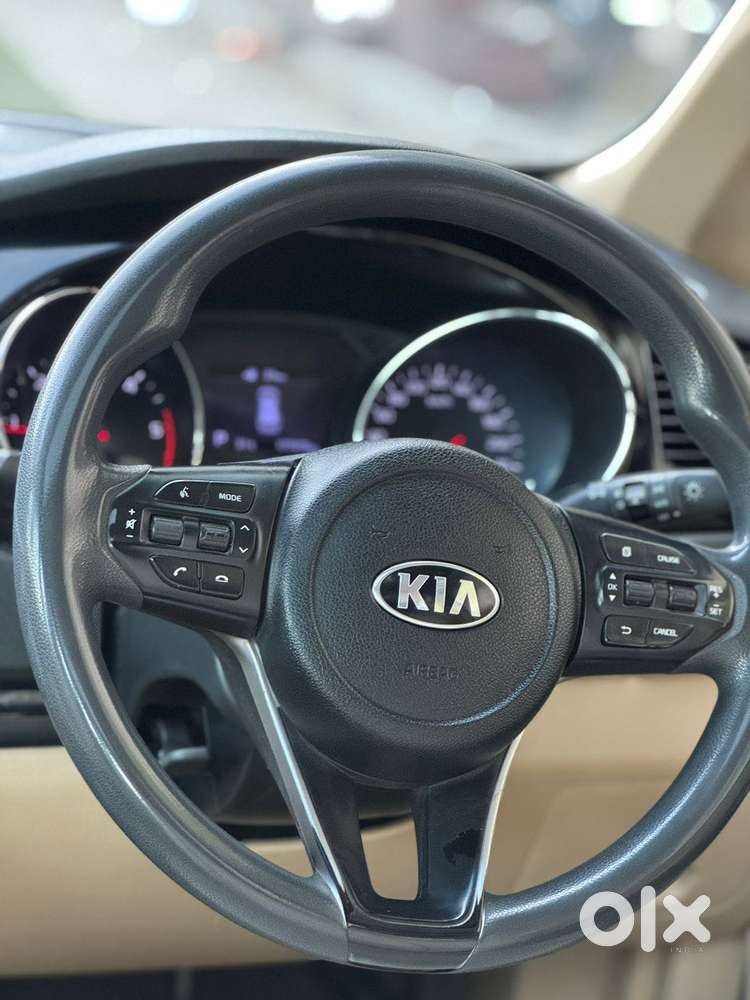 Kia Carnival Prestige, 2020, Diesel