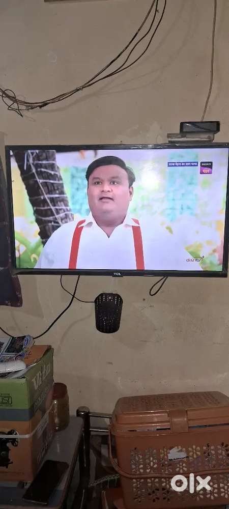 TCL TV WITH ANDROID BOX