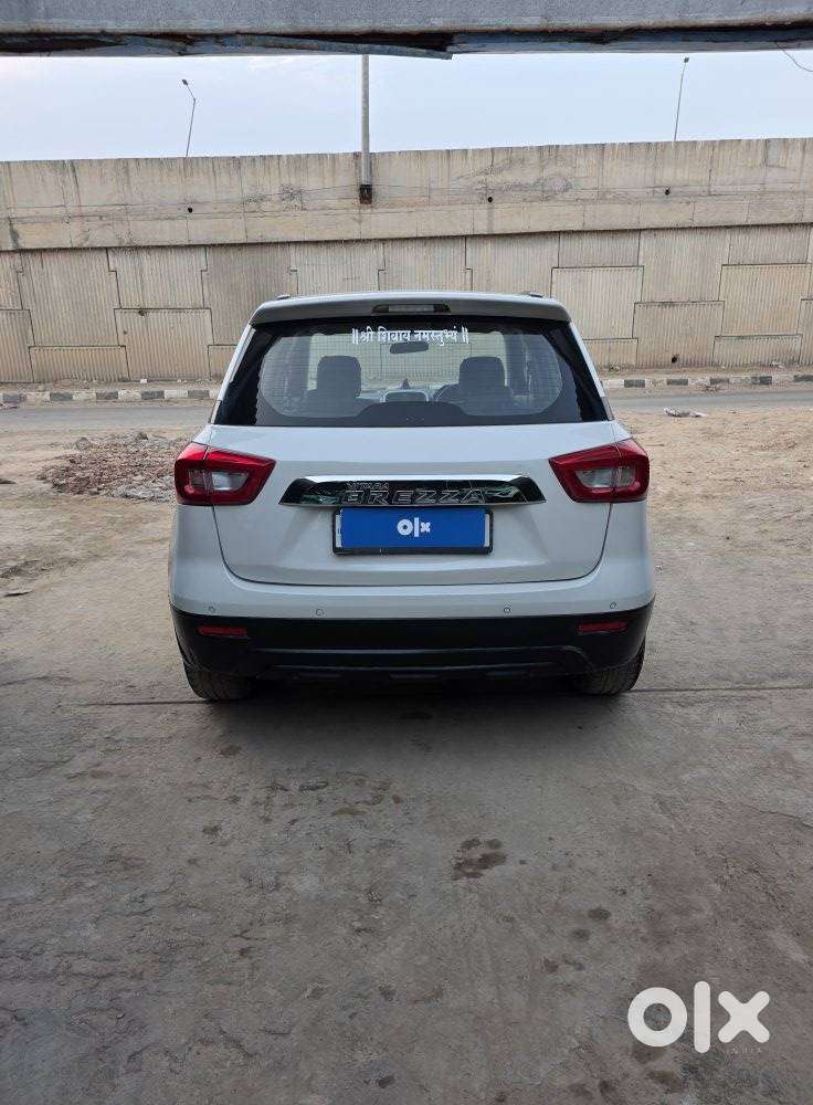Maruti Suzuki Brezza 1.5 Vxi Cng, 2021, Petrol