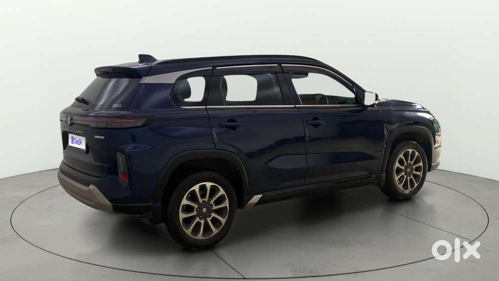Maruti Suzuki Grand Vitara 1.5 Alpha Smart Hybrid At, 2023, Petrol
