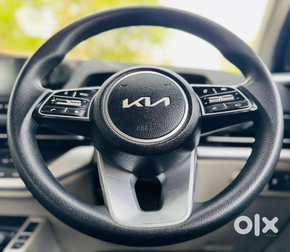 Kia Carens 1.4 Prestige Plus Turbo Dct 7 Str, 2022, Petrol