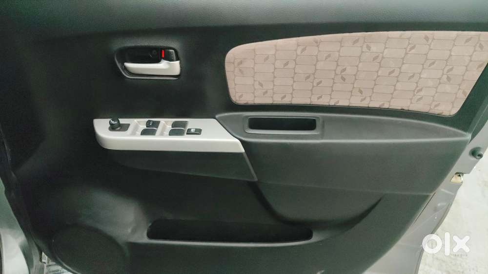 Maruti Suzuki Wagon R 1.0 Vxi, 2016, Petrol