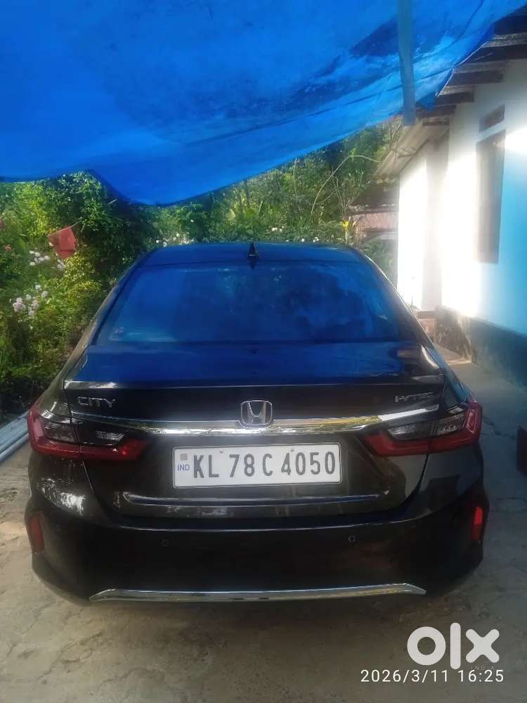 Honda City 2023 Petrol Well Maintained For Sale.