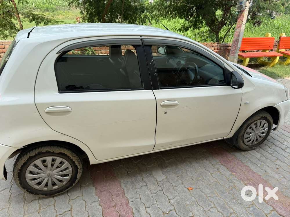Toyota Etios Liva 2013 Diesel